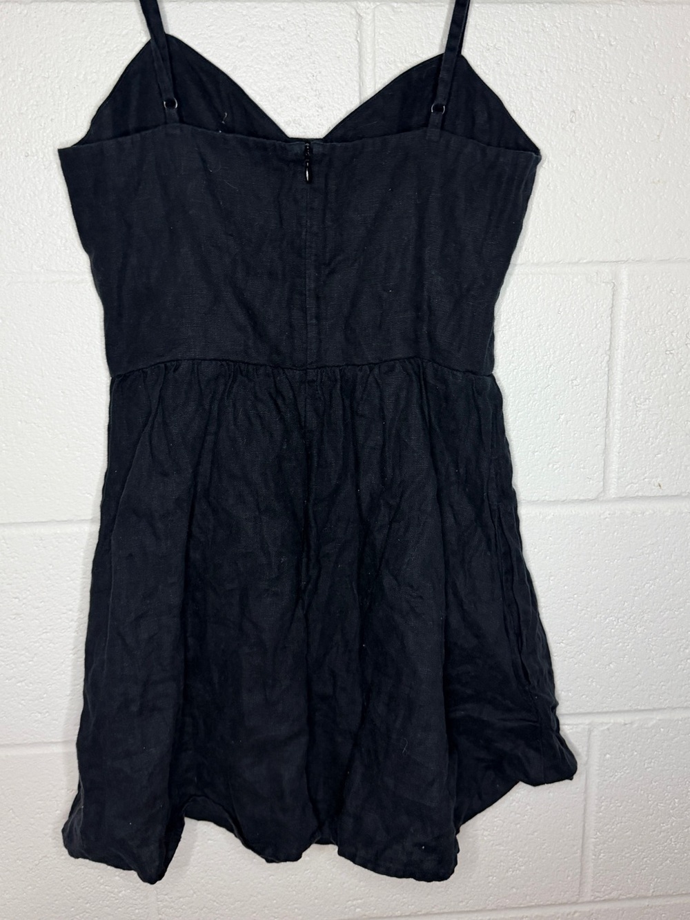 Reformation Velma Black Dress 100% Linen Size 6 - Picture 5 of 9